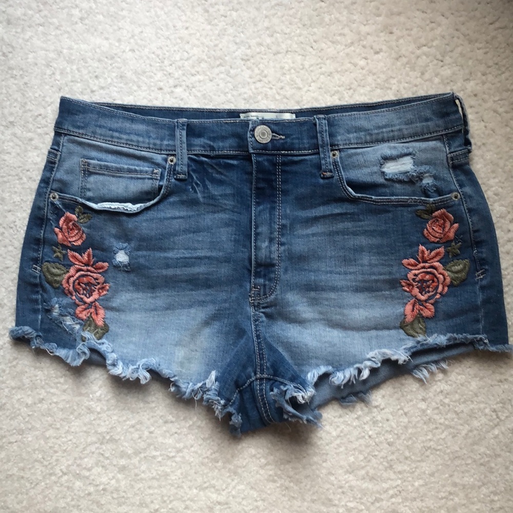 Mudd High-Rise Floral Jean Shorts